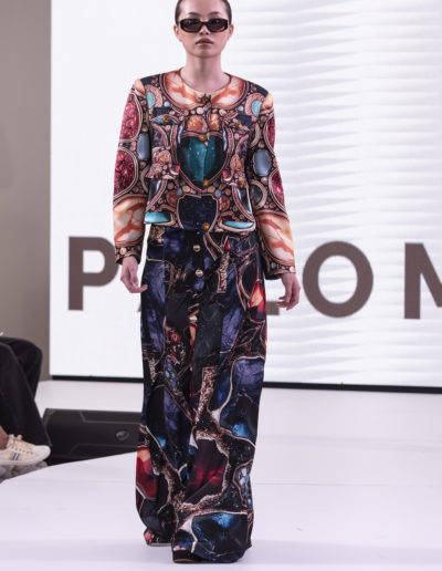 Fashion Week stock
