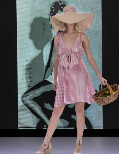 Fashion Week stock